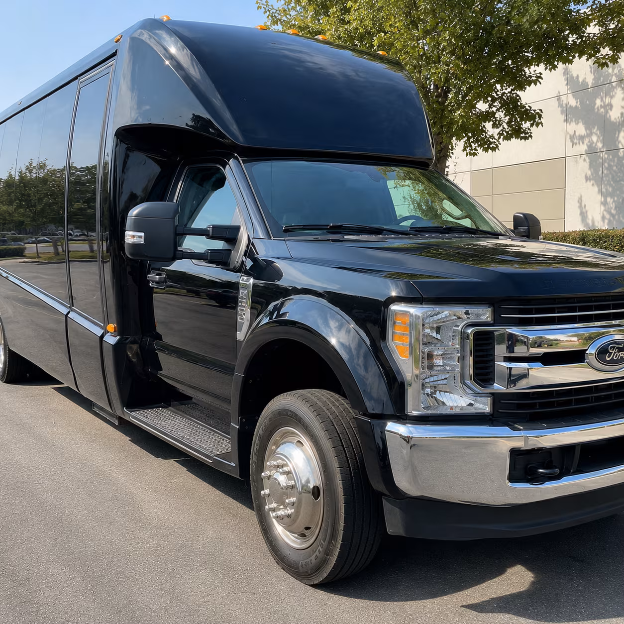 book a bus for post prom parties and late night st louis transportation