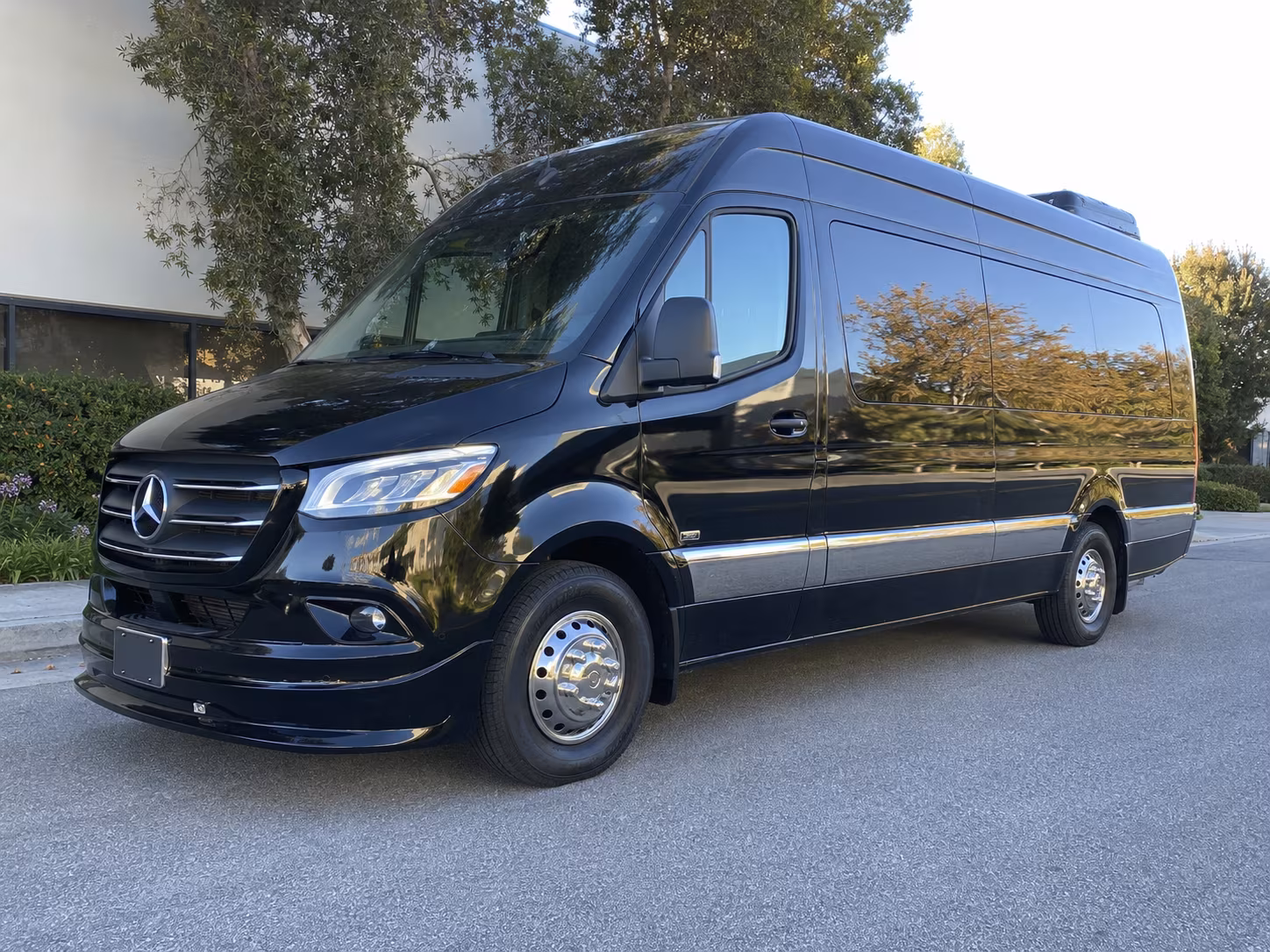 can i book a one way a round trip or a multi day package in
