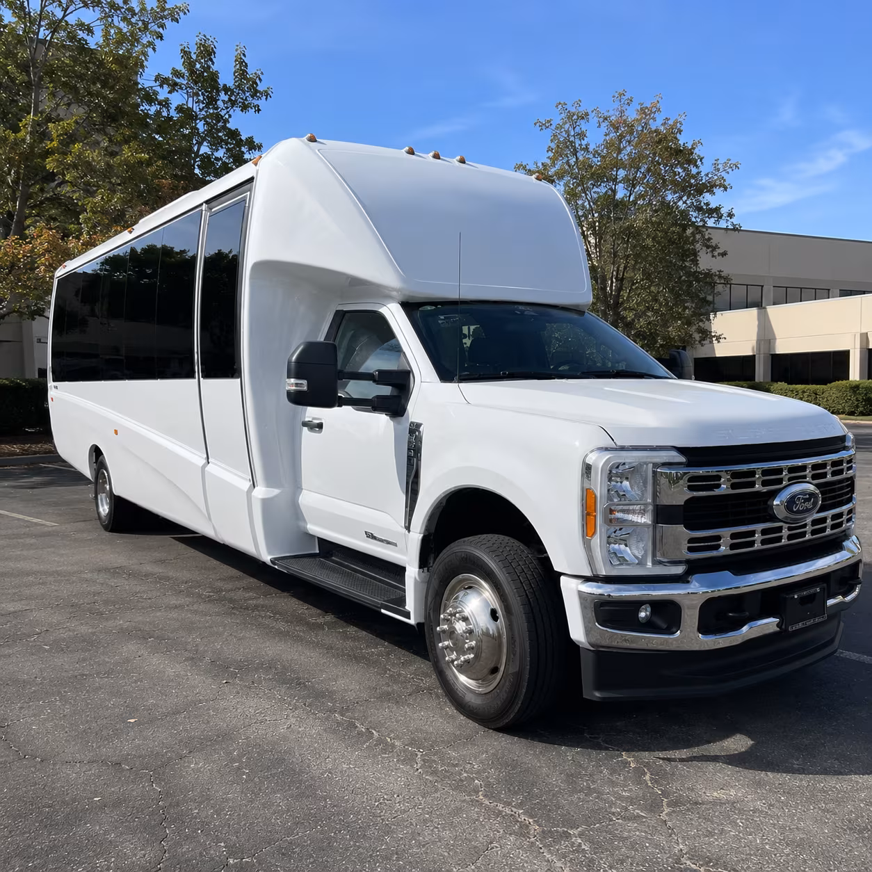 corporate airport transfer buses at lambert st louis international