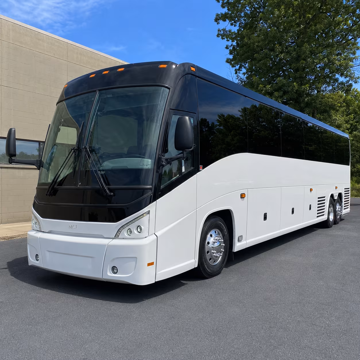 st louis 56 passenger charter bus