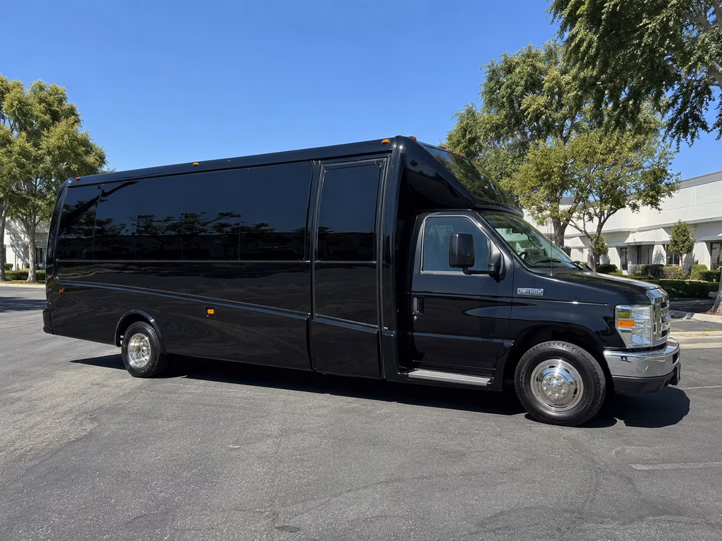 st louis sporting event party bus rental