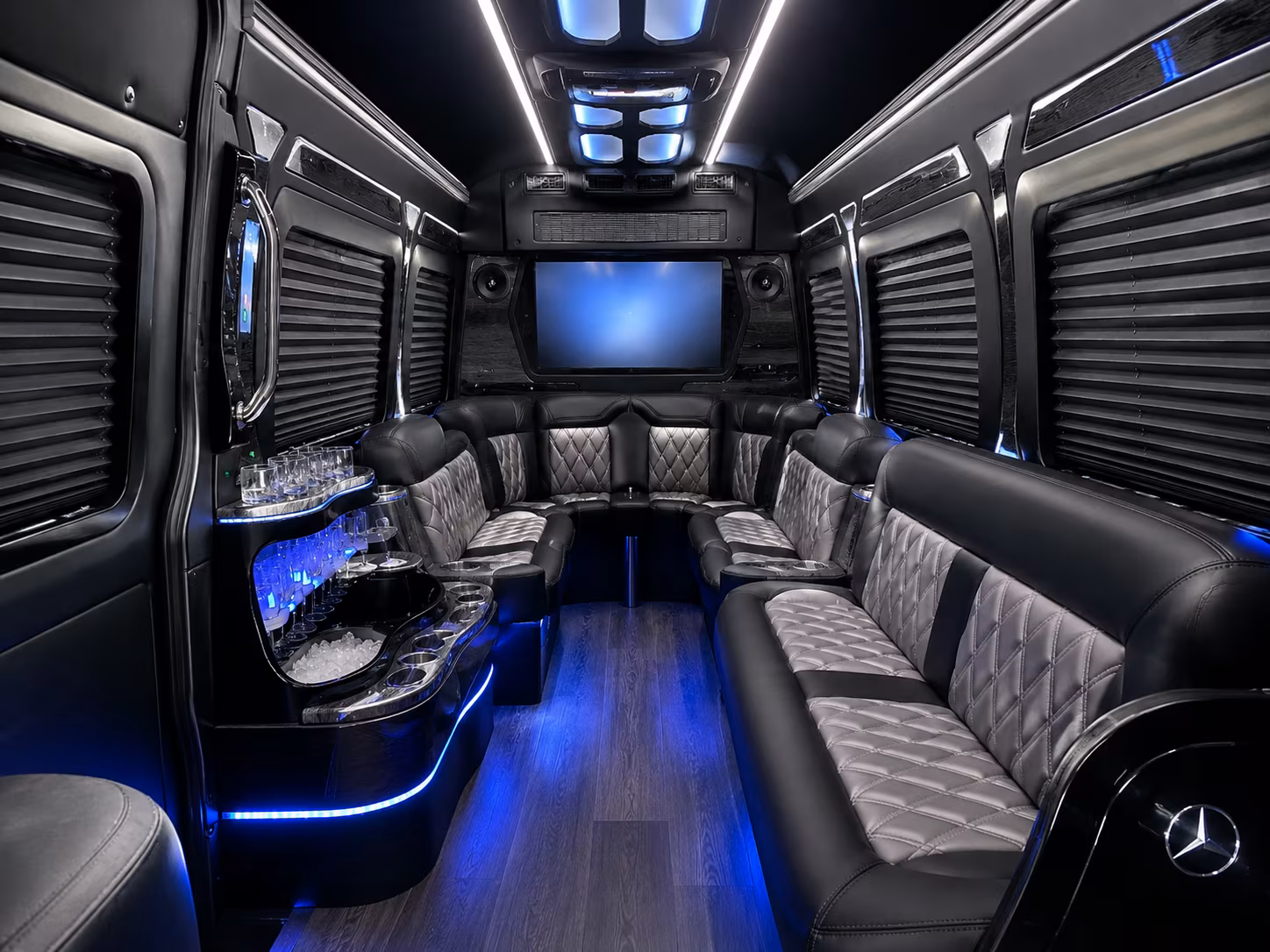 st louis sprinter limousine inside