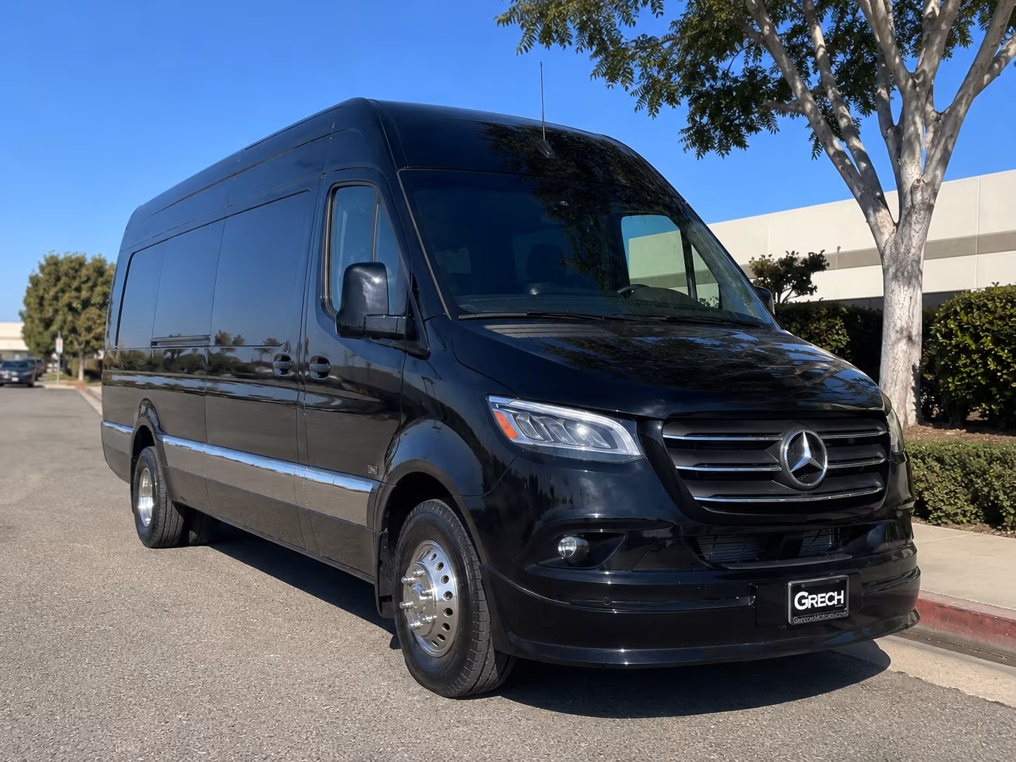st louis sprinter van with driver