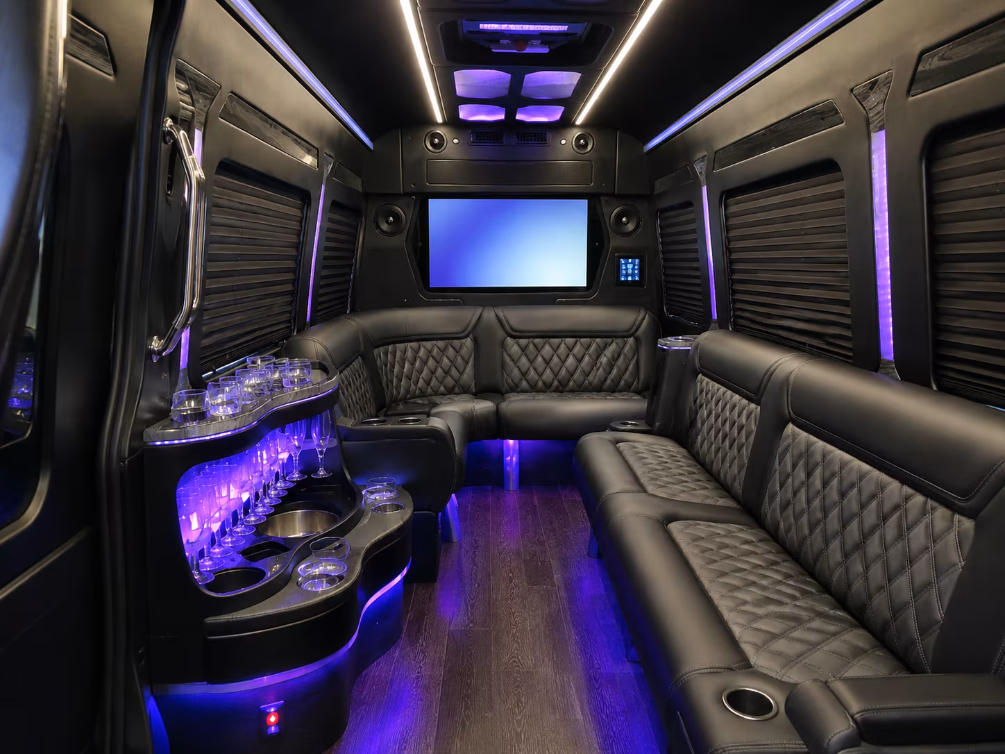 st louis youth group buses for events competitions and retreats